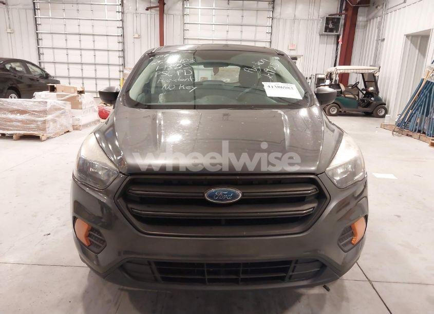 Photo 13 of 2018 Ford Escape S (VIN 1FMCU0F79JUA35843)
