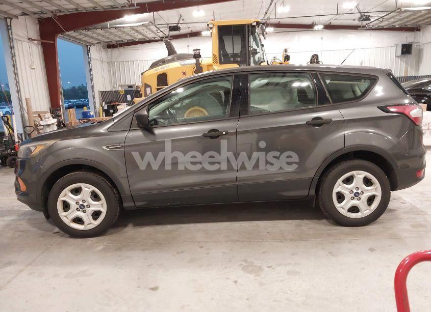 Photo 15 of 2018 Ford Escape S (VIN 1FMCU0F79JUA35843)
