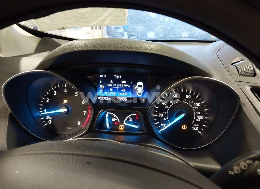 Photo 7 of 2018 Ford Escape S (VIN 1FMCU0F79JUA35843)