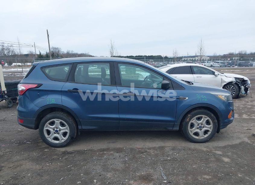 Photo 13 of 2018 Ford Escape S (VIN 1FMCU0F79JUA61293)