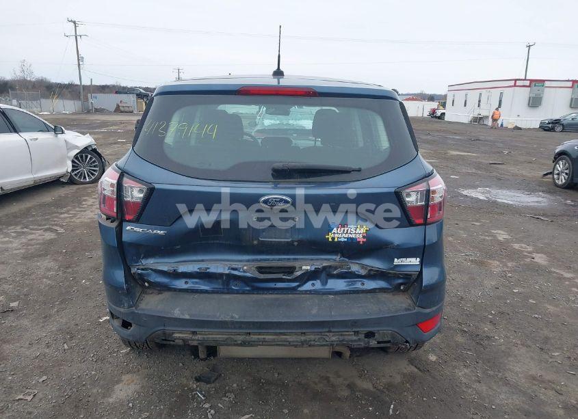 Photo 16 of 2018 Ford Escape S (VIN 1FMCU0F79JUA61293)