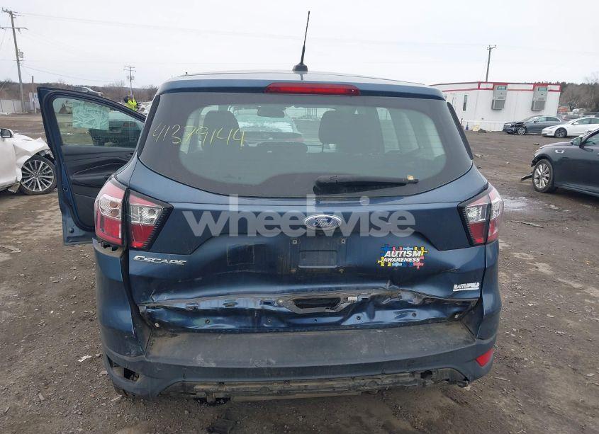 Photo 6 of 2018 Ford Escape S (VIN 1FMCU0F79JUA61293)