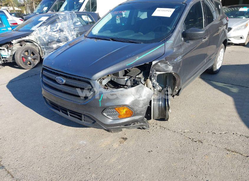 Photo 20 of 2018 Ford Escape S (VIN 1FMCU0F79JUA79759)