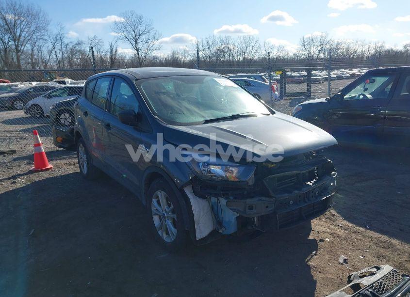 2018 Ford Escape S (VIN 1FMCU0F79JUB99917) main photo