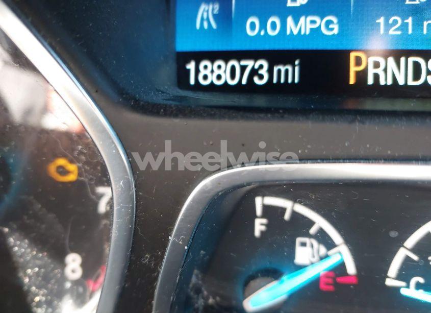 Photo 16 of 2018 Ford Escape S (VIN 1FMCU0F79JUB99917)