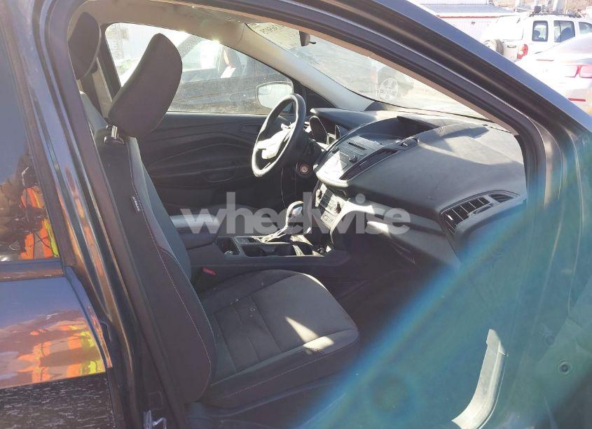 Photo 5 of 2018 Ford Escape S (VIN 1FMCU0F79JUB99917)