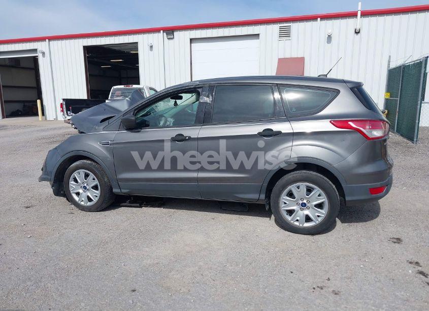 Photo 14 of 2013 Ford Escape S (VIN 1FMCU0F7XDUC13375)