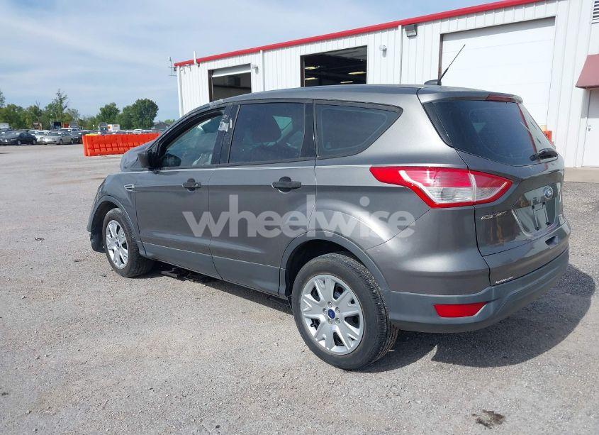 Photo 3 of 2013 Ford Escape S (VIN 1FMCU0F7XDUC13375)