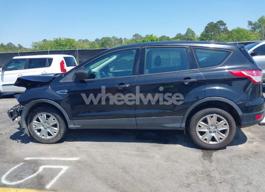 Photo 15 of 2013 Ford Escape S (VIN 1FMCU0F7XDUD47559)