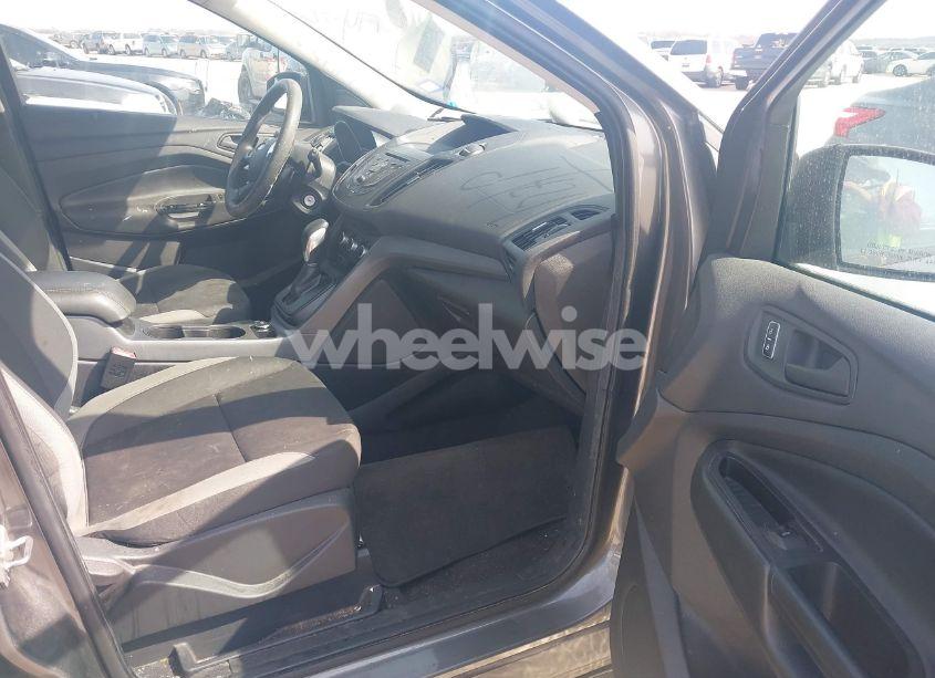 Photo 5 of 2014 Ford Escape S (VIN 1FMCU0F7XEUA61972)