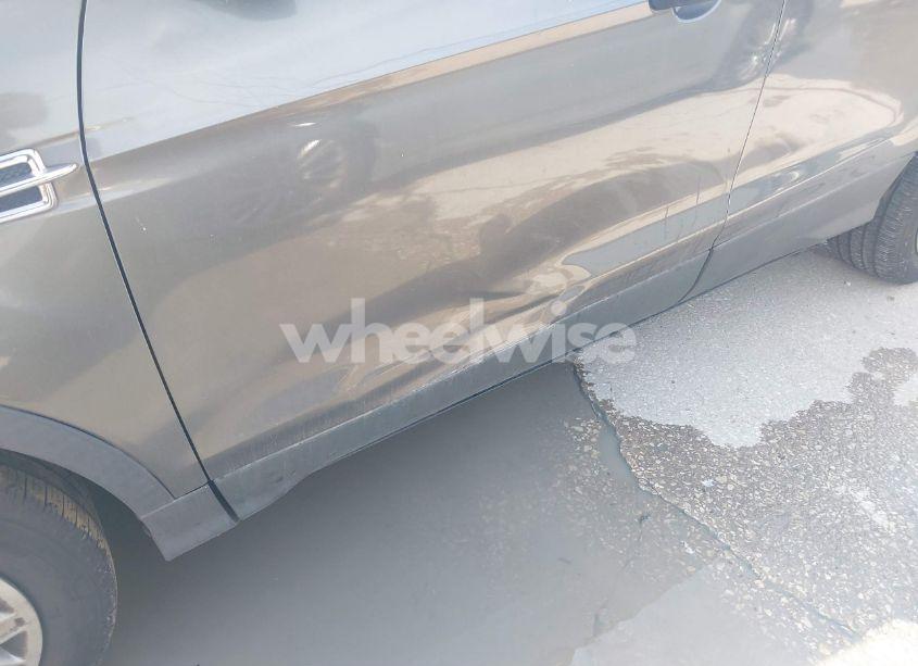 Photo 6 of 2014 Ford Escape S (VIN 1FMCU0F7XEUA61972)