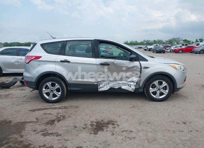 Photo 13 of 2014 Ford Escape S (VIN 1FMCU0F7XEUB96563)