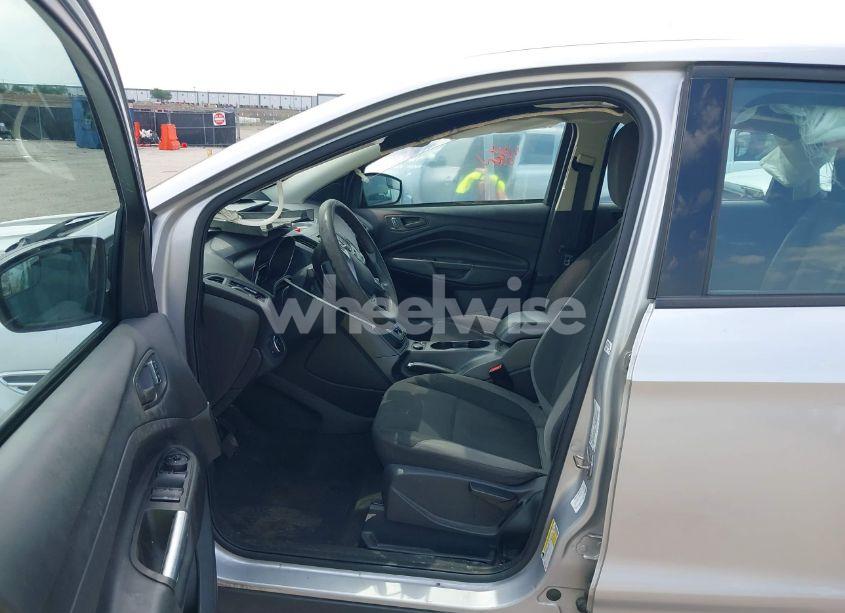 Photo 5 of 2014 Ford Escape S (VIN 1FMCU0F7XEUB96563)