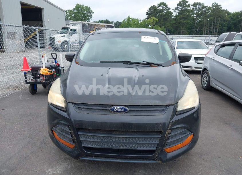 Photo 6 of 2014 Ford Escape S (VIN 1FMCU0F7XEUC01325)