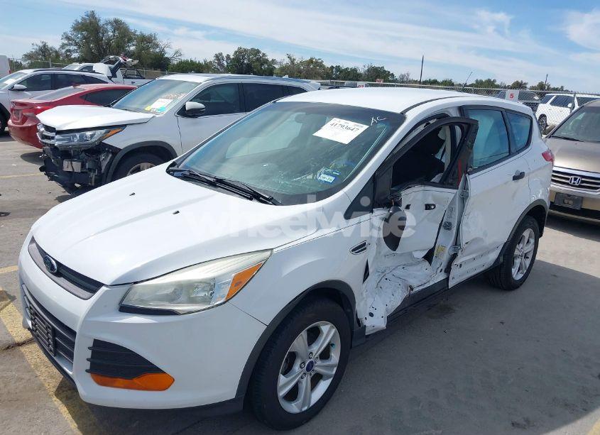 Photo 6 of 2014 Ford Escape S (VIN 1FMCU0F7XEUC04371)