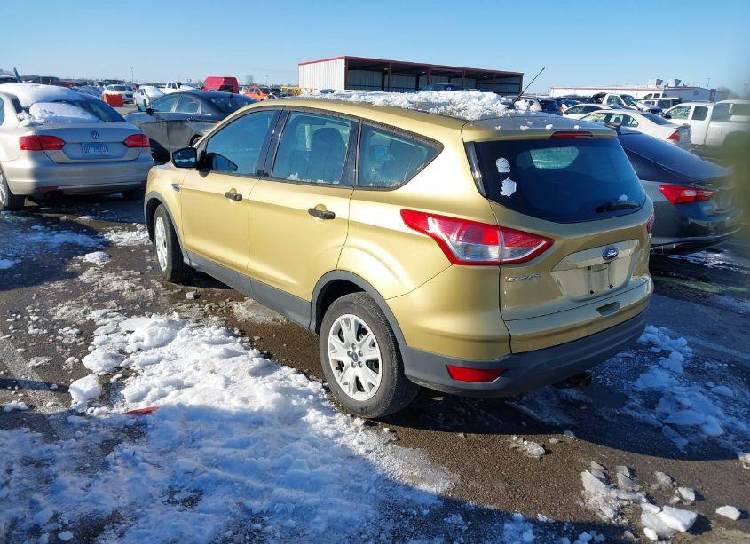 Photo 3 of 2014 Ford Escape S (VIN 1FMCU0F7XEUC21123)