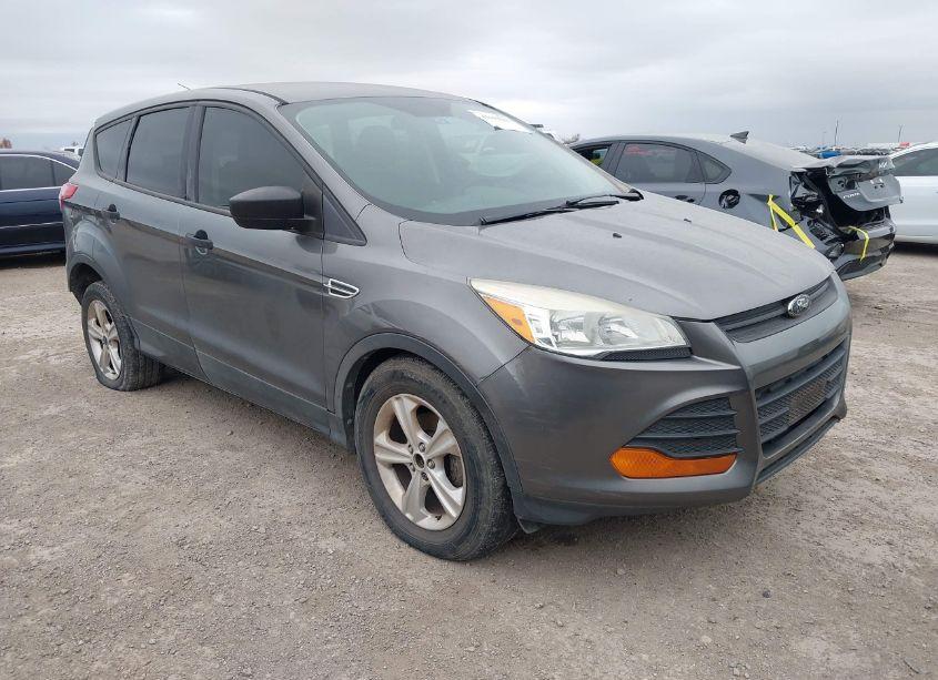 2014 Ford Escape S (VIN 1FMCU0F7XEUC44420) main photo