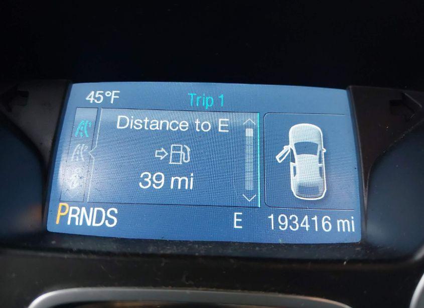 Photo 6 of 2014 Ford Escape S (VIN 1FMCU0F7XEUC44420)