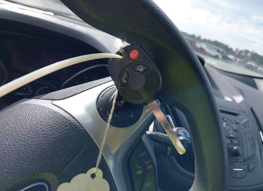 Photo 11 of 2014 Ford Escape S (VIN 1FMCU0F7XEUC49245)