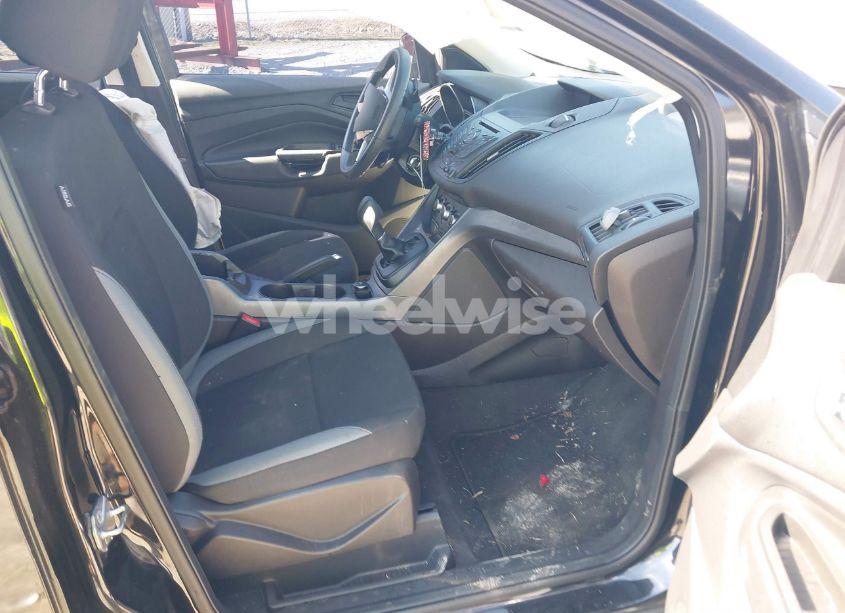 Photo 5 of 2014 Ford Escape S (VIN 1FMCU0F7XEUC97652)