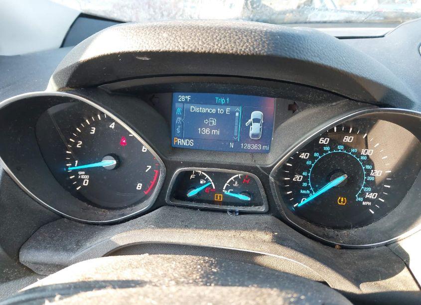 Photo 7 of 2015 Ford Escape S (VIN 1FMCU0F7XFUA31159)