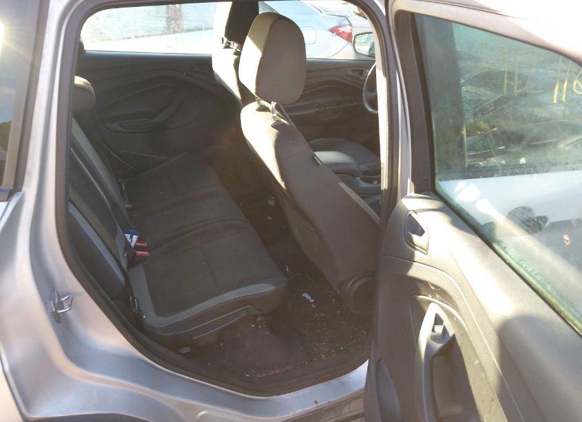 Photo 8 of 2015 Ford Escape S (VIN 1FMCU0F7XFUA31159)