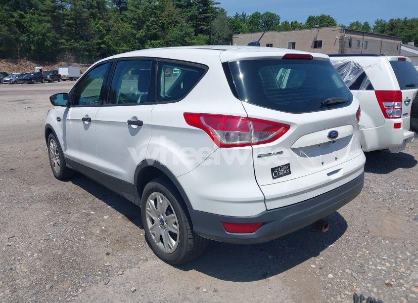 Photo 3 of 2015 Ford Escape S (VIN 1FMCU0F7XFUA82189)
