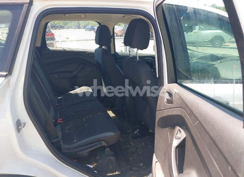 Photo 8 of 2015 Ford Escape S (VIN 1FMCU0F7XFUA82189)