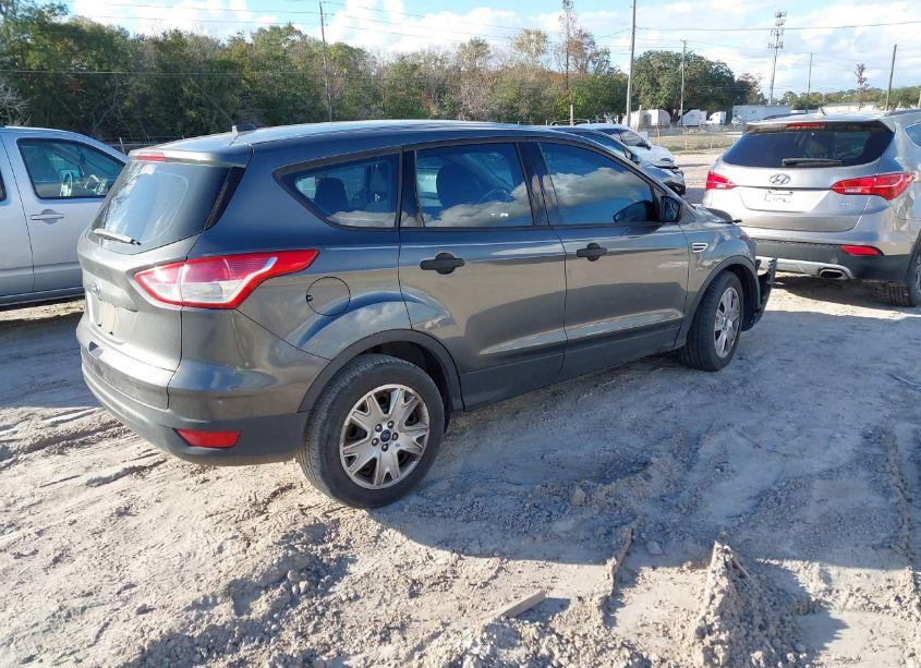 Photo 4 of 2016 Ford Escape S (VIN 1FMCU0F7XGUA04058)