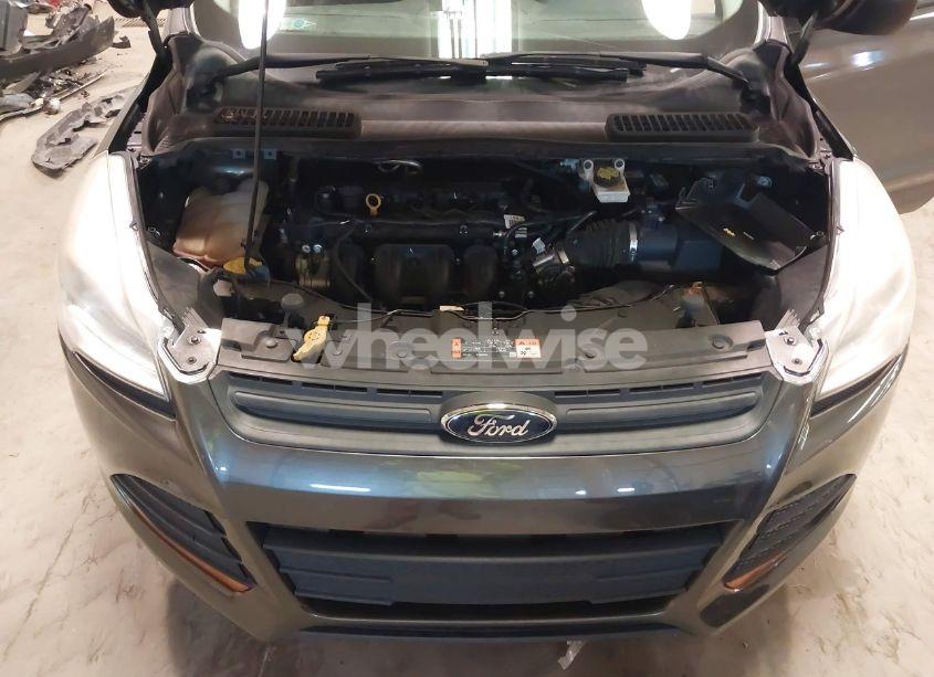 Photo 10 of 2016 Ford Escape S (VIN 1FMCU0F7XGUA42356)