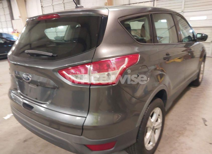 Photo 16 of 2016 Ford Escape S (VIN 1FMCU0F7XGUA42356)