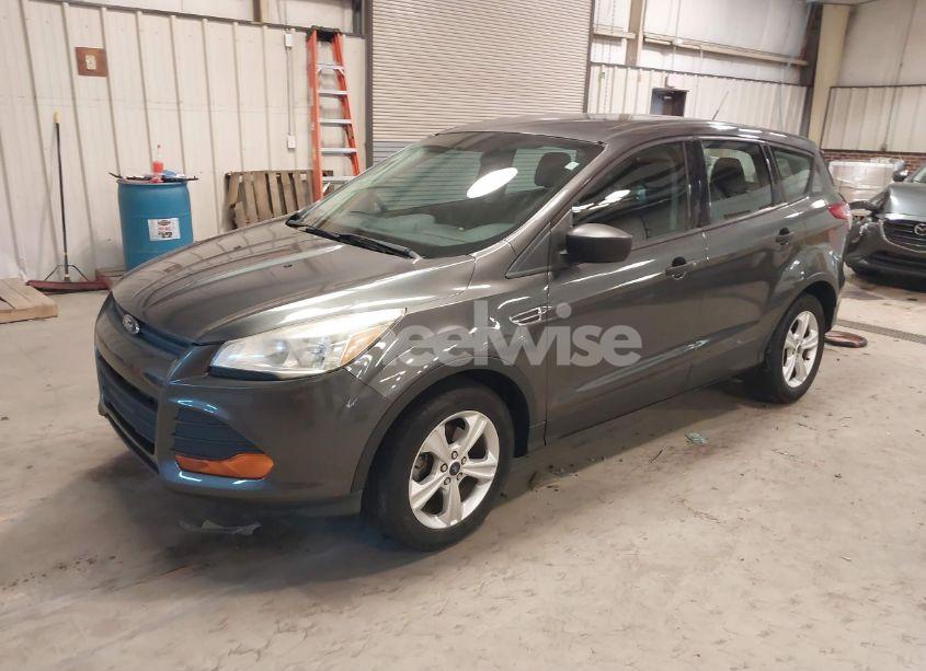Photo 2 of 2016 Ford Escape S (VIN 1FMCU0F7XGUA42356)