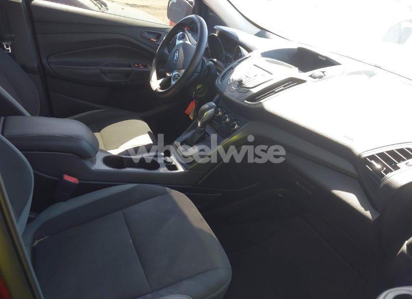 Photo 5 of 2016 Ford Escape S (VIN 1FMCU0F7XGUA69864)