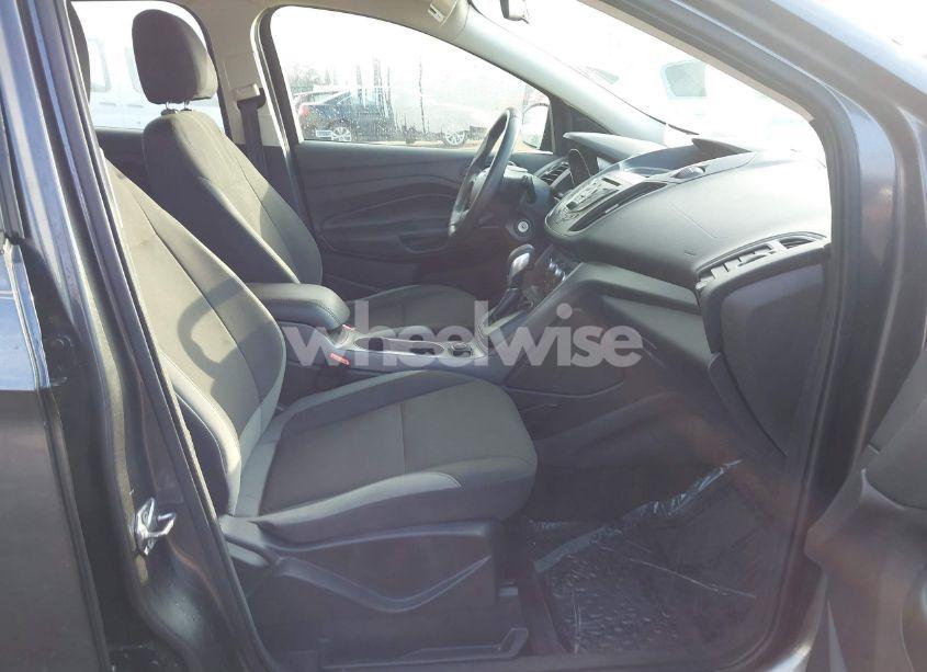 Photo 5 of 2016 Ford Escape S (VIN 1FMCU0F7XGUA97986)