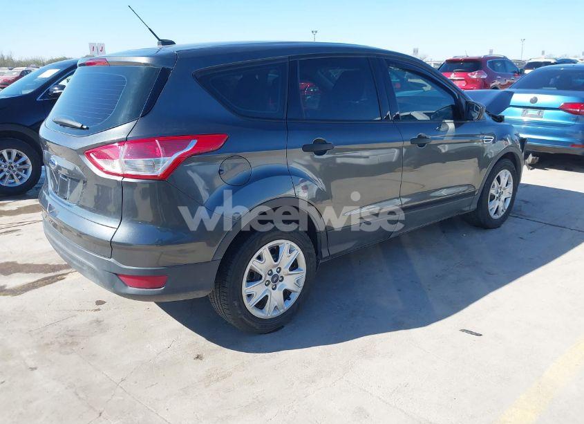 Photo 4 of 2016 Ford Escape S (VIN 1FMCU0F7XGUB58074)