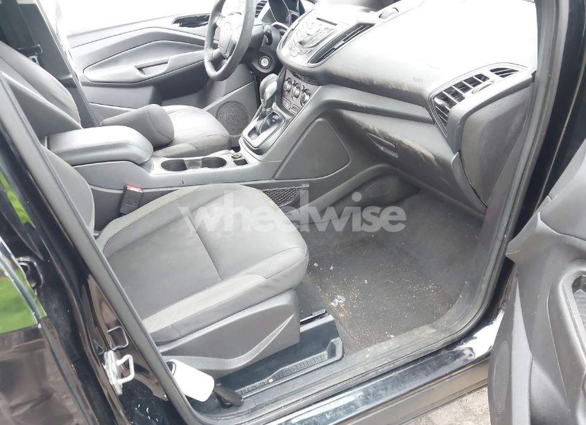 Photo 5 of 2016 Ford Escape S (VIN 1FMCU0F7XGUC19181)