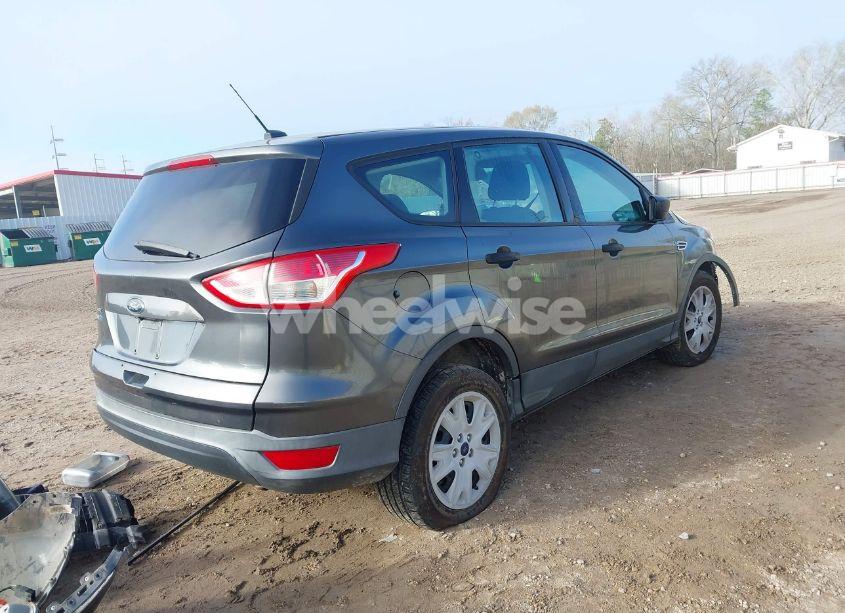 Photo 4 of 2016 Ford Escape S (VIN 1FMCU0F7XGUC19682)