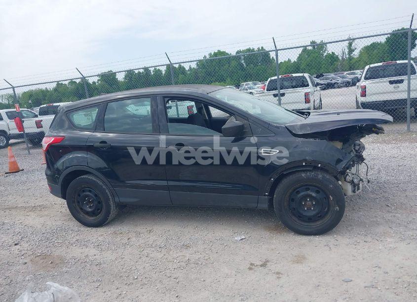 Photo 13 of 2016 Ford Escape S (VIN 1FMCU0F7XGUC23134)