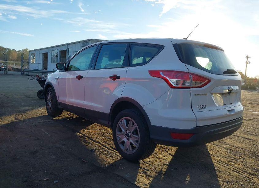 Photo 3 of 2016 Ford Escape S (VIN 1FMCU0F7XGUC45988)