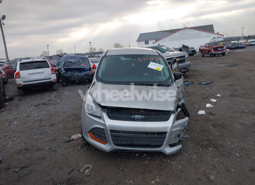 Photo 12 of 2016 Ford Escape S (VIN 1FMCU0F7XGUC64394)