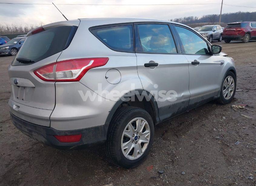 Photo 4 of 2016 Ford Escape S (VIN 1FMCU0F7XGUC64394)