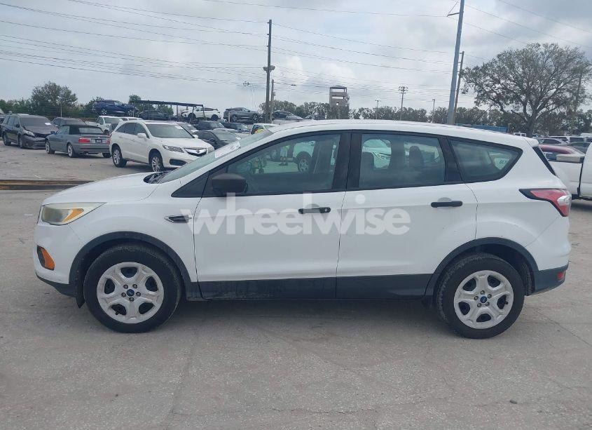 Photo 14 of 2017 Ford Escape S (VIN 1FMCU0F7XHUC81908)