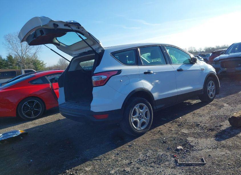 Photo 4 of 2017 Ford Escape S (VIN 1FMCU0F7XHUE68713)