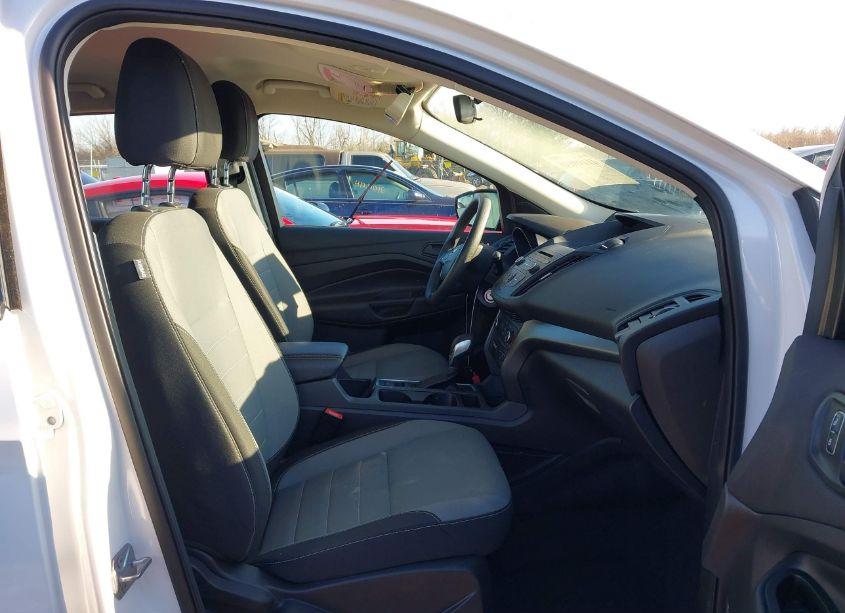 Photo 5 of 2017 Ford Escape S (VIN 1FMCU0F7XHUE68713)