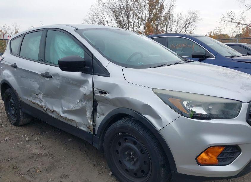 Photo 13 of 2018 Ford Escape S (VIN 1FMCU0F7XJUA02978)