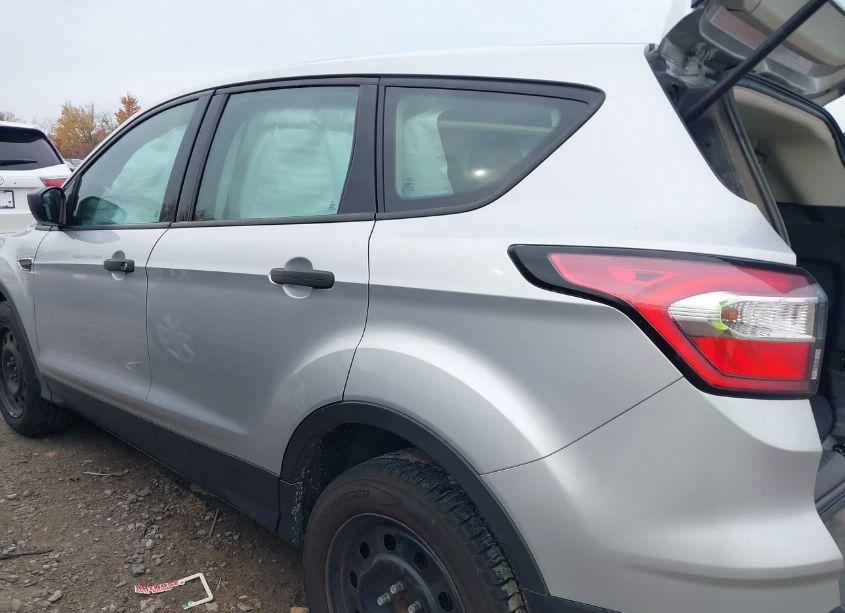 Photo 14 of 2018 Ford Escape S (VIN 1FMCU0F7XJUA02978)