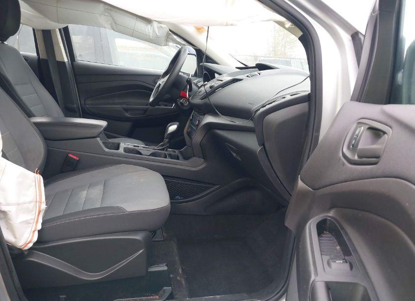 Photo 5 of 2018 Ford Escape S (VIN 1FMCU0F7XJUA02978)