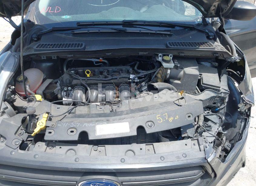 Photo 10 of 2018 Ford Escape S (VIN 1FMCU0F7XJUA16377)