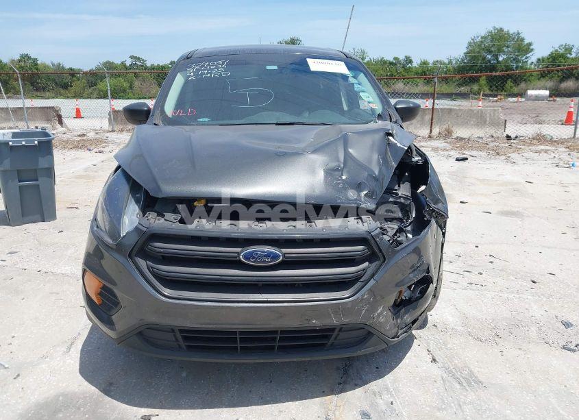 Photo 13 of 2018 Ford Escape S (VIN 1FMCU0F7XJUA16377)