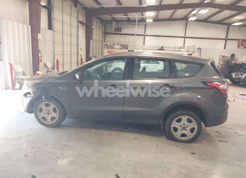 Photo 15 of 2018 Ford Escape S (VIN 1FMCU0F7XJUA27640)